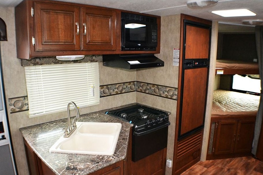  Keystone Passport 24BHS Travel Trailer