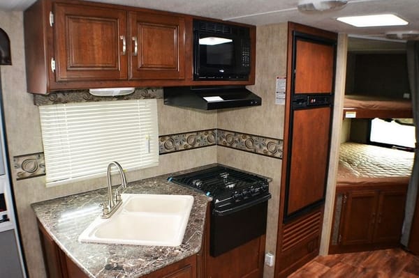 Keystone Passport 24BHS Travel Trailer