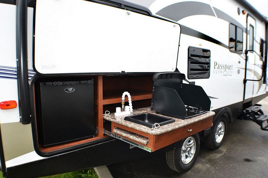  Keystone Passport 24BHS Travel Trailer