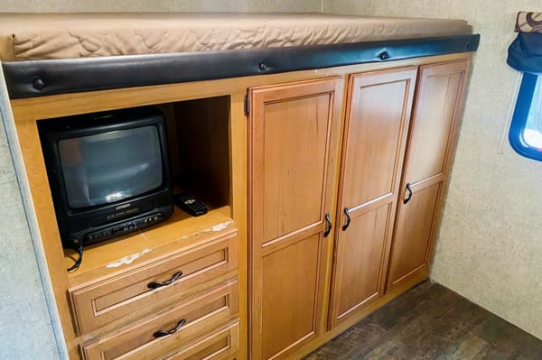 Spree Connect Travel Trailer 322BHS