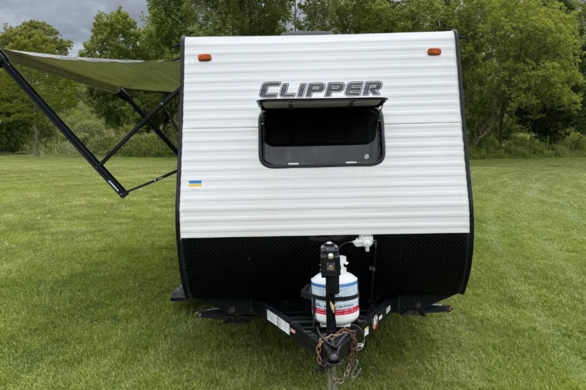 Jodes's Coachmen Forest River Clipper Travel Trailer