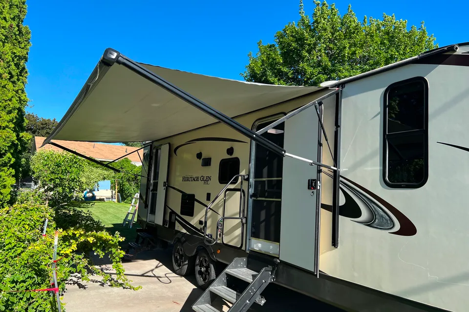 Thayne's Forest River 26BHHL Travel Trailer