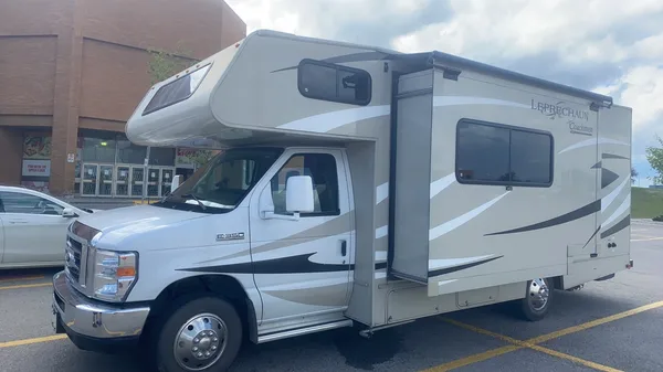 Fleet #C8 Class C with Dinette Slideout – Luxury Family Travel (Sleeps 4 Adults, 2 Children)