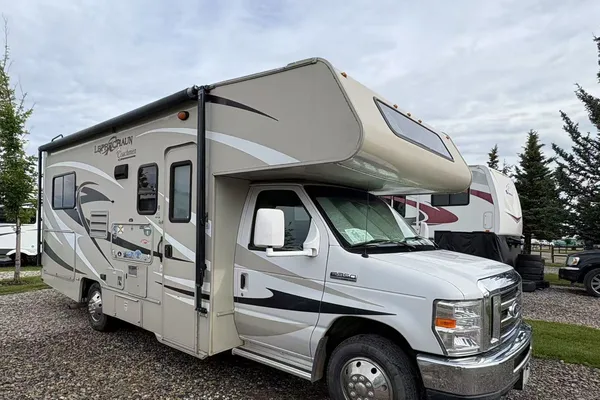 Fleet #C8 Class C with Dinette Slideout – Luxury Family Travel (Sleeps 4 Adults, 2 Children)