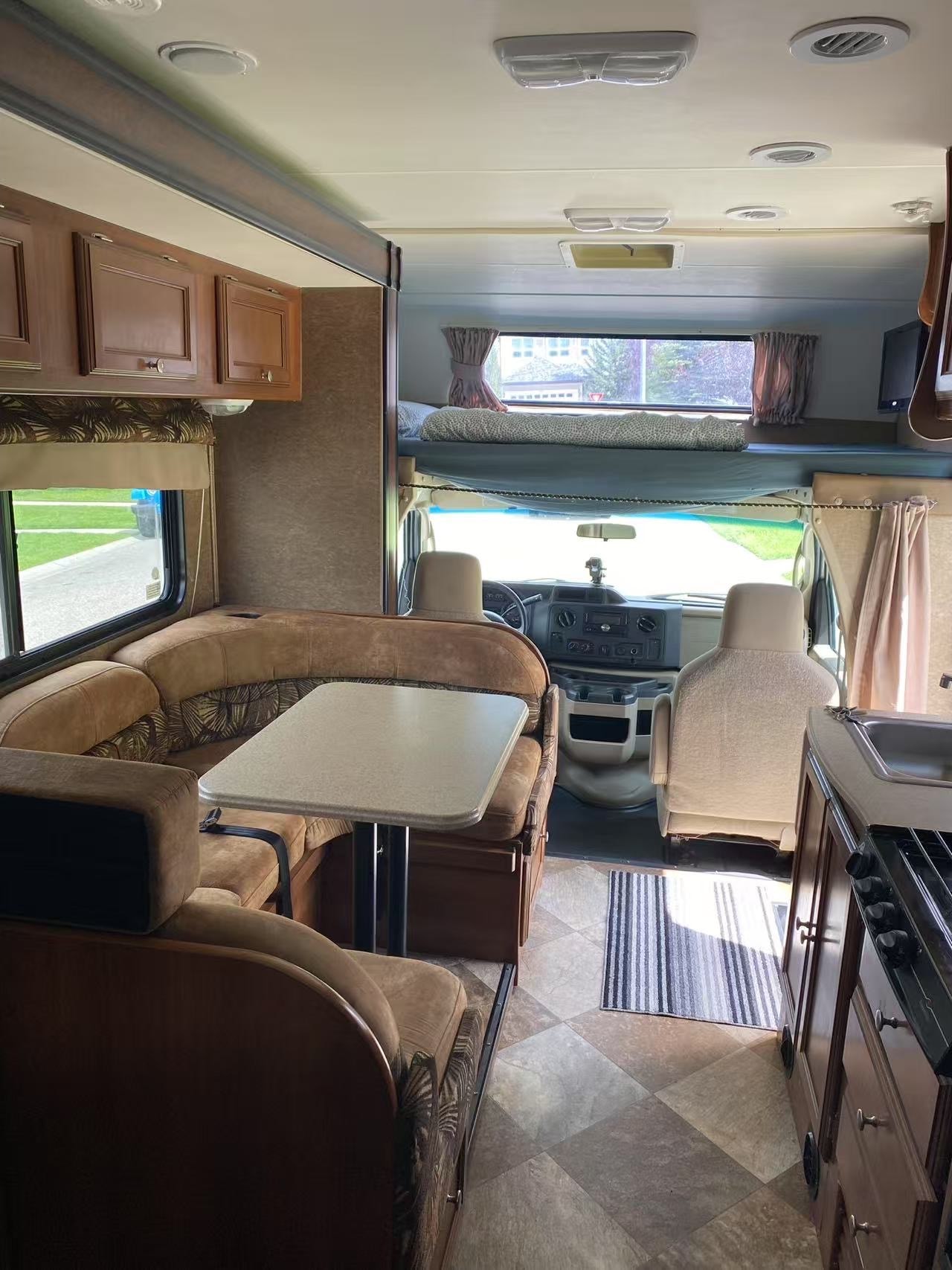Fleet #C8 Class C with Dinette Slideout – Luxury Family Travel (Sleeps 4 Adults, 2 Children)