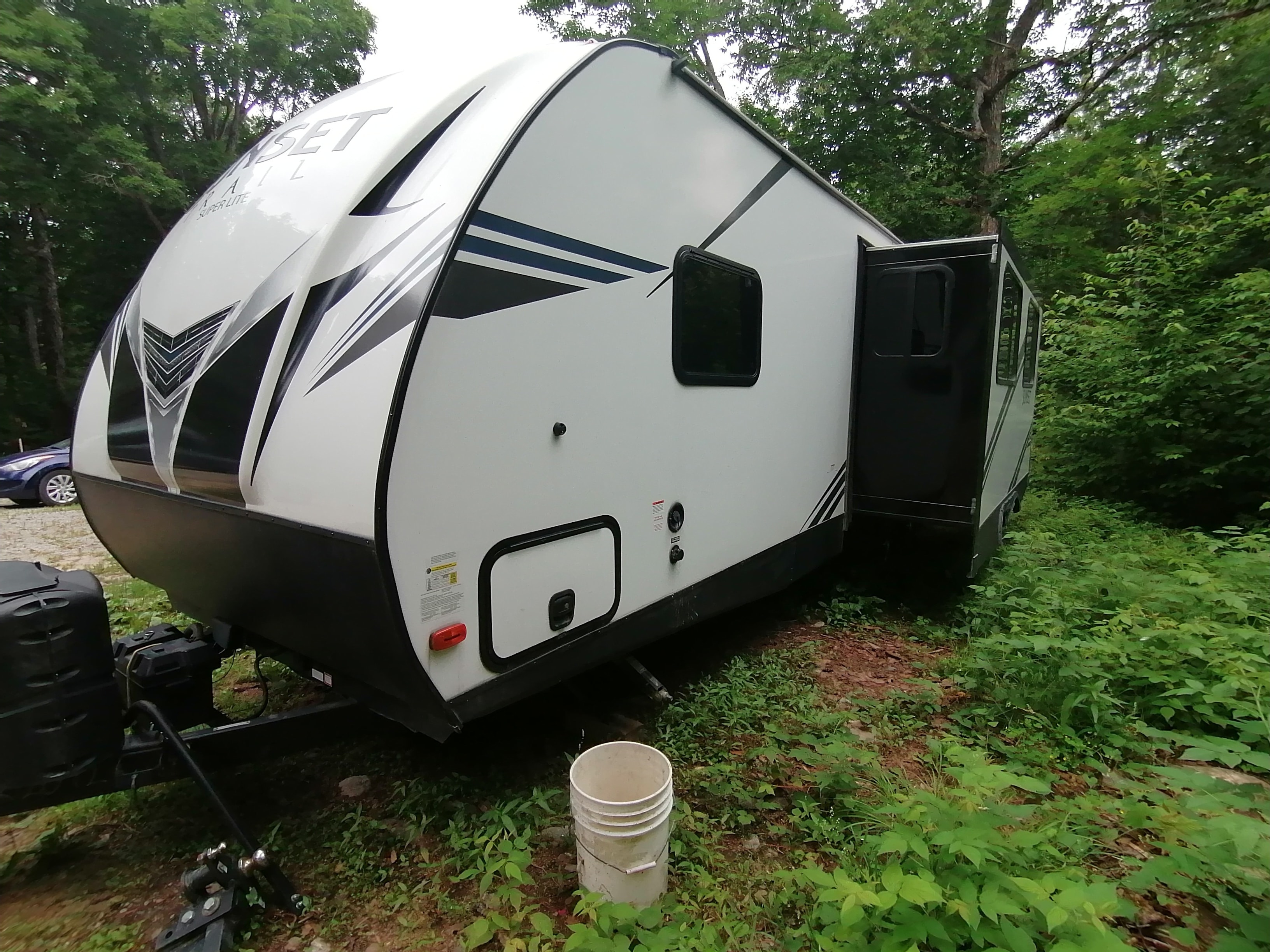 Larry's Sunset Park RV 251RK sunset Travel Trailer