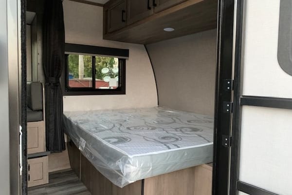 Pete and Adi's Brand New Open Range 180BHS Travel Trailer - Sleeps 5