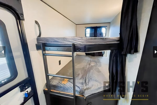 Steve's Jayco 286BHSW Travel Trailer