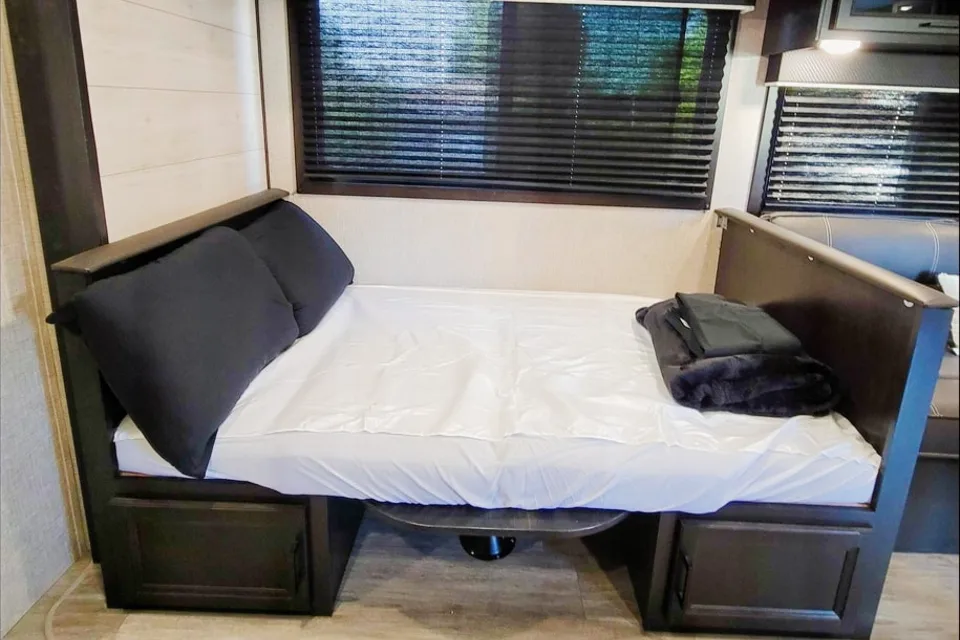 2022 Jayco Jay Flight SLX 267BHS  Travel Trailer