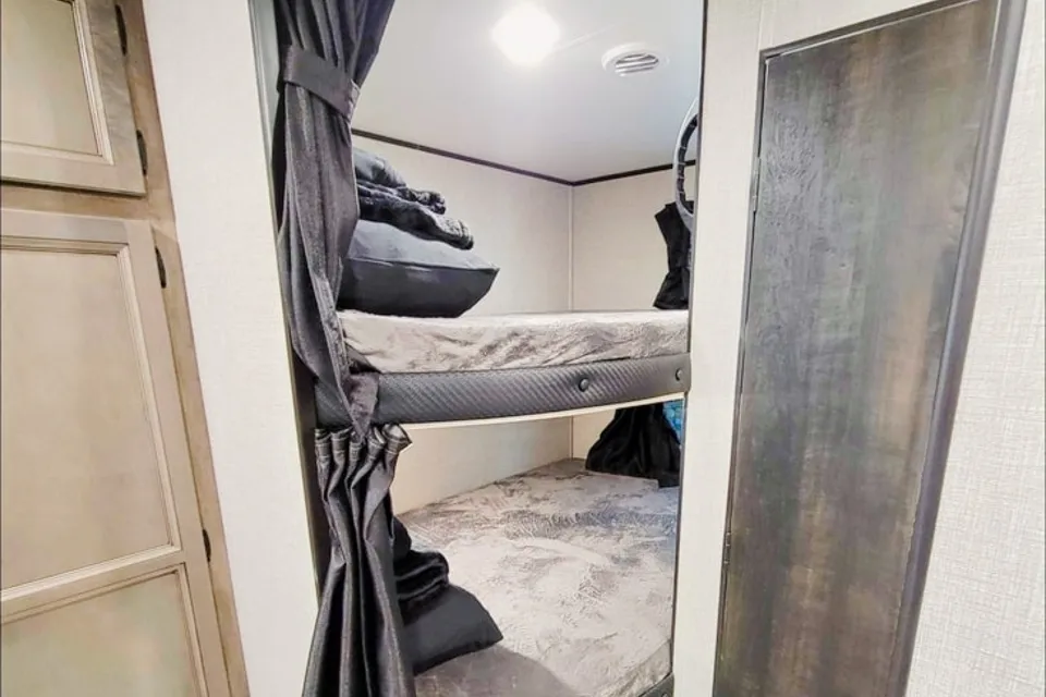 2022 Jayco Jay Flight SLX 267BHS  Travel Trailer