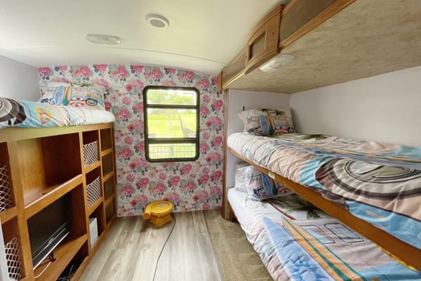 Keystone 31BHPR Travel Trailer