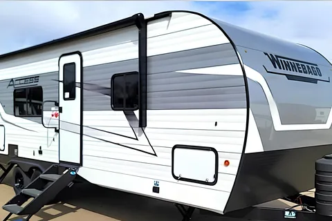 Modern Family Bunkhouse: Brand New Winnebago Access 26BH – Sleeps 8