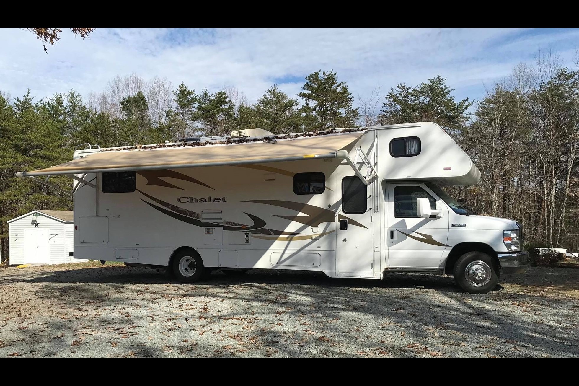 Forrest's Winnebago Chalet Class C
