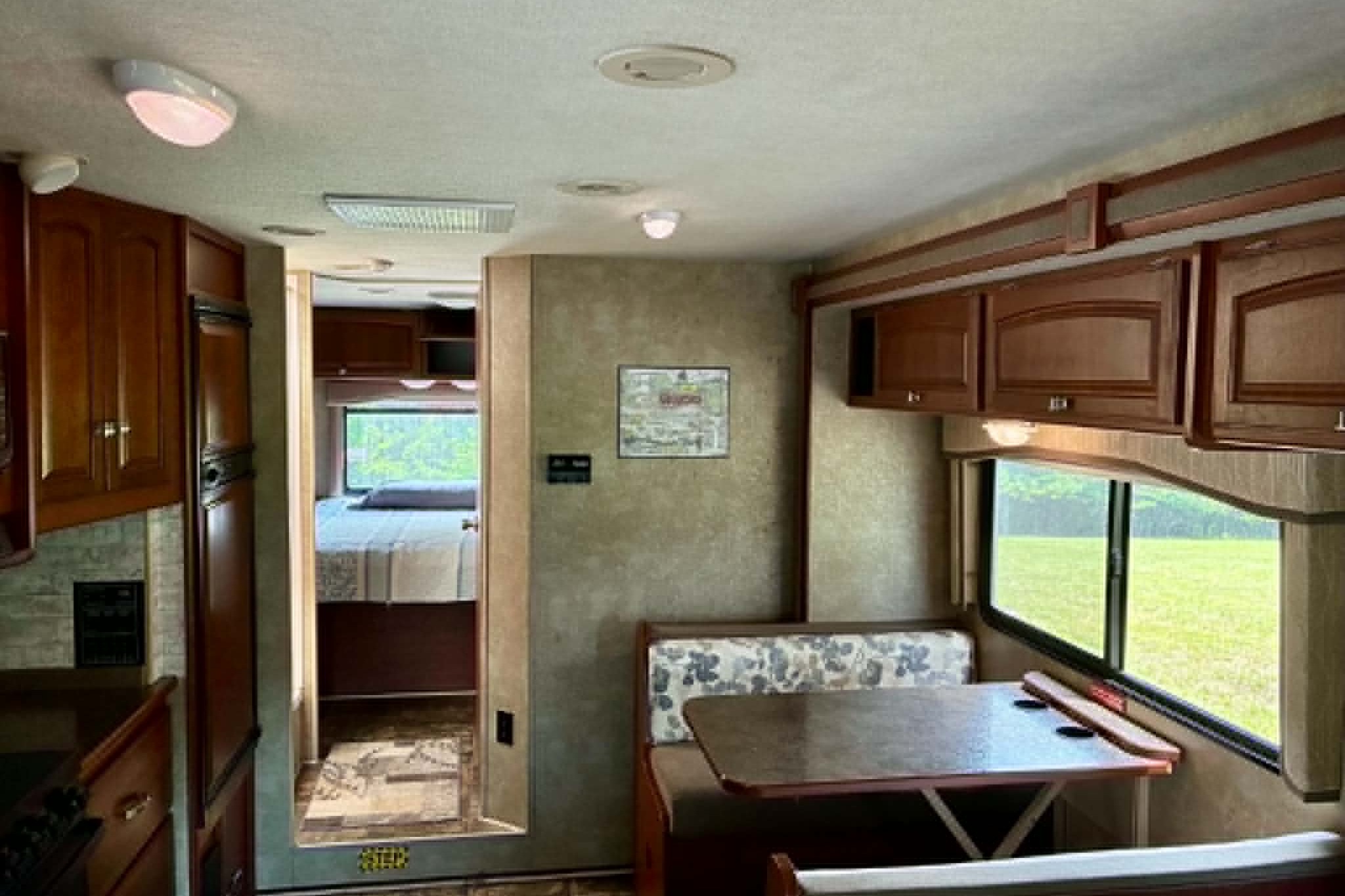 Forrest's Winnebago Chalet Class C