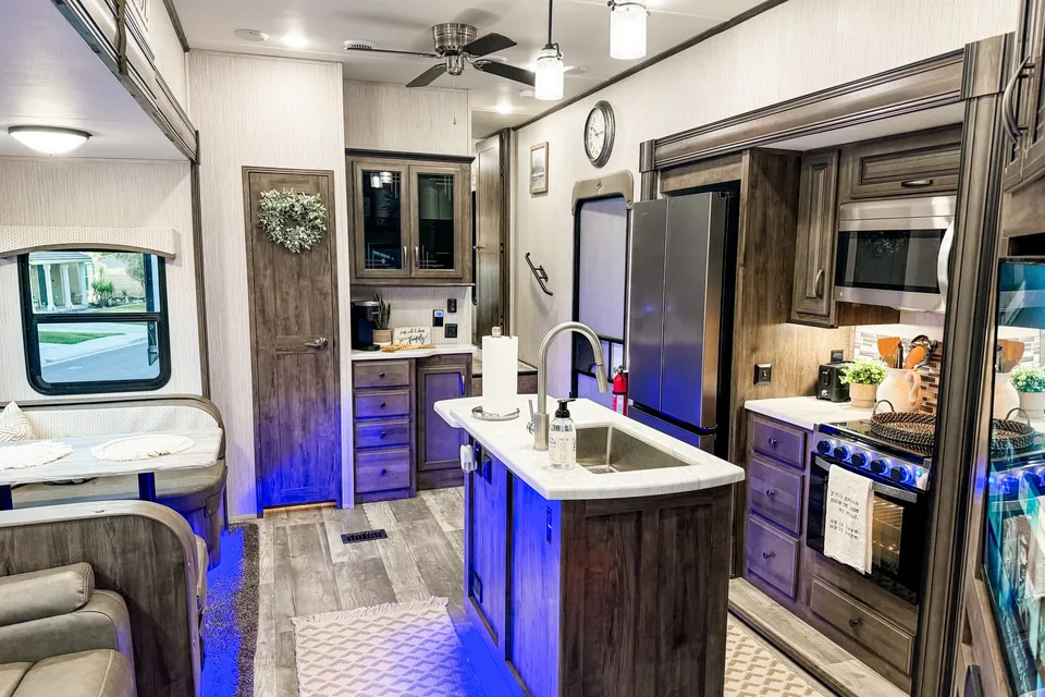 Forest River 3440BH Fifth Wheel