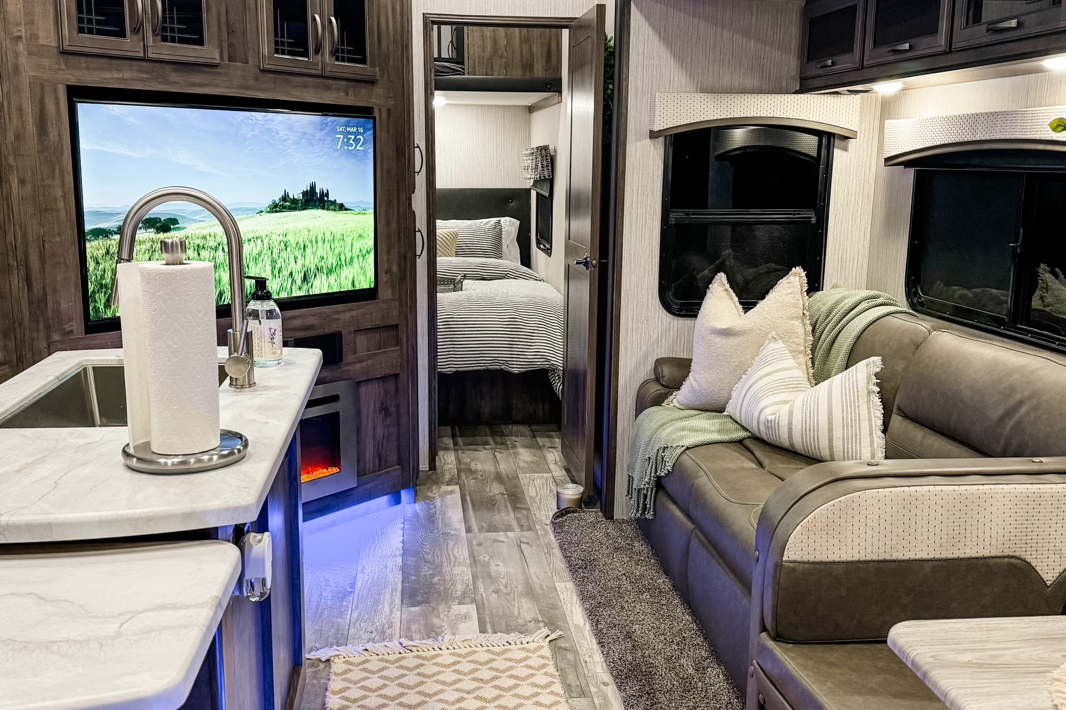 Forest River 3440BH Fifth Wheel