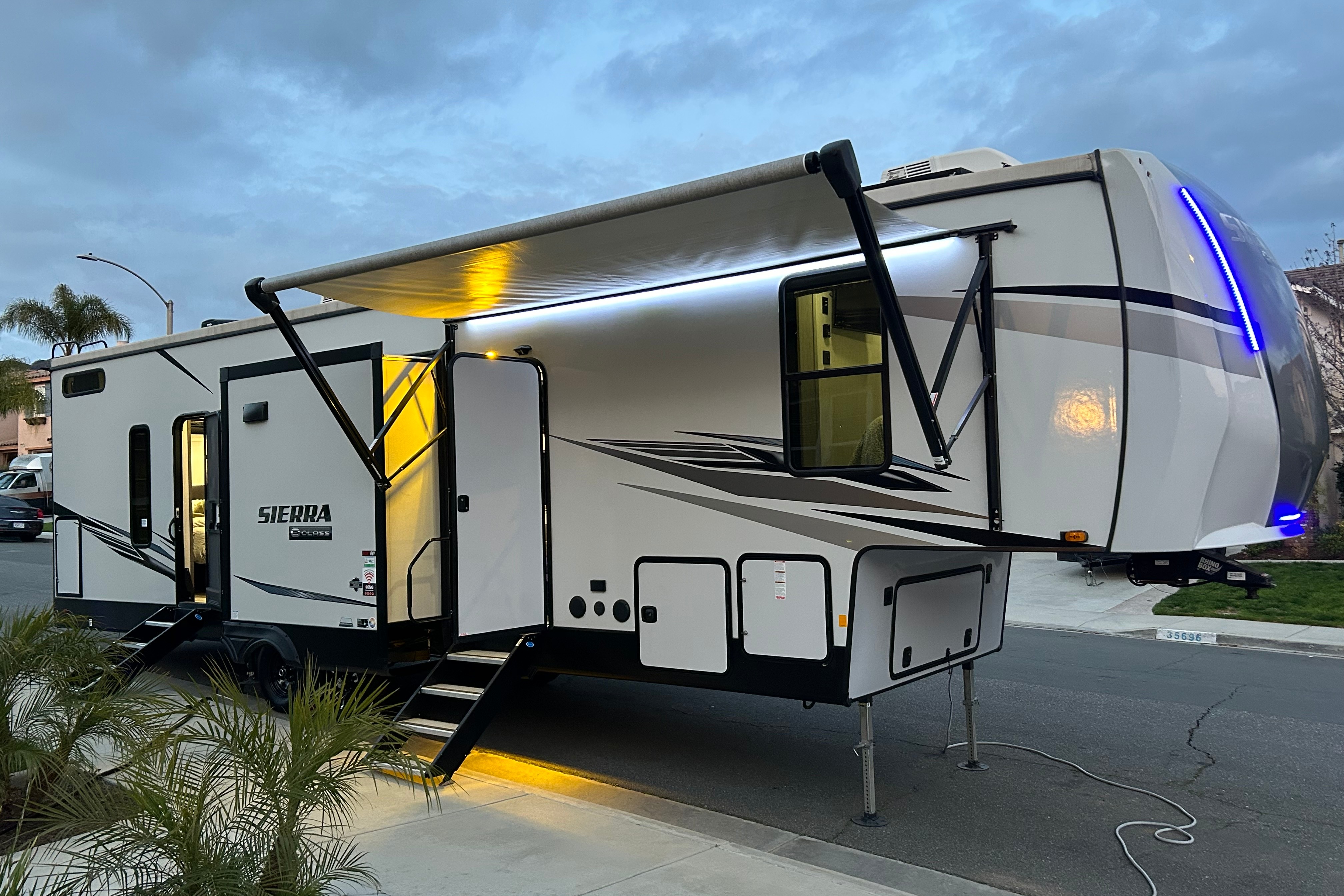 Forest River 3440BH Fifth Wheel
