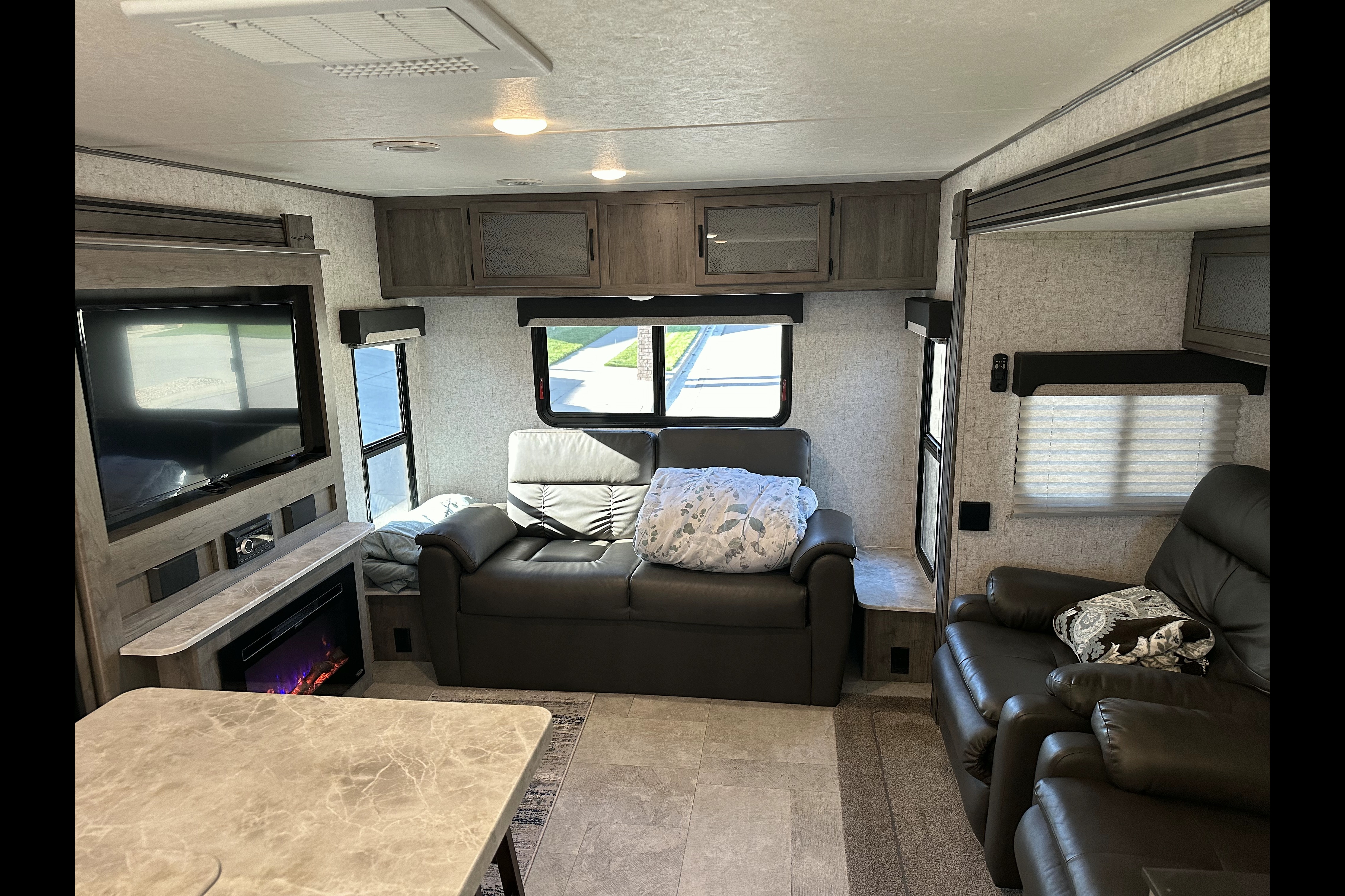 2020 Coachmen Apex - The most comfort you will have camping