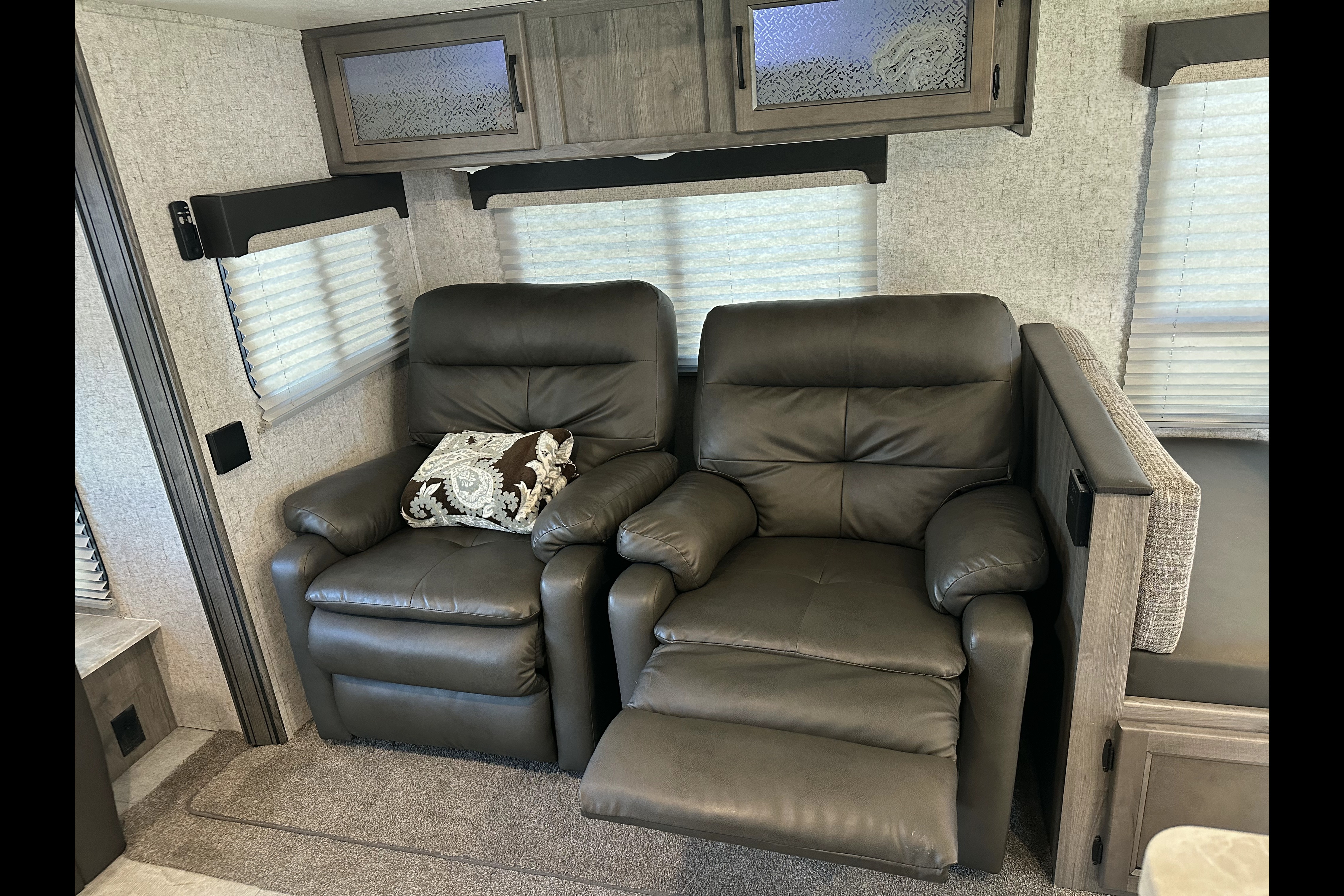 2020 Coachmen Apex - The most comfort you will have camping