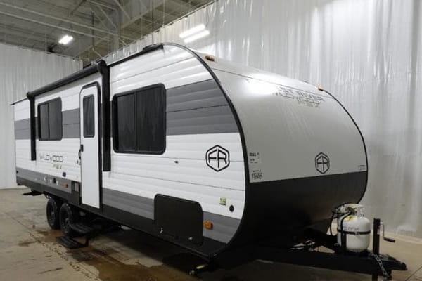 2025 Forest River Salem 266BHLE (Salem3) Travel Trailer sleeps 6