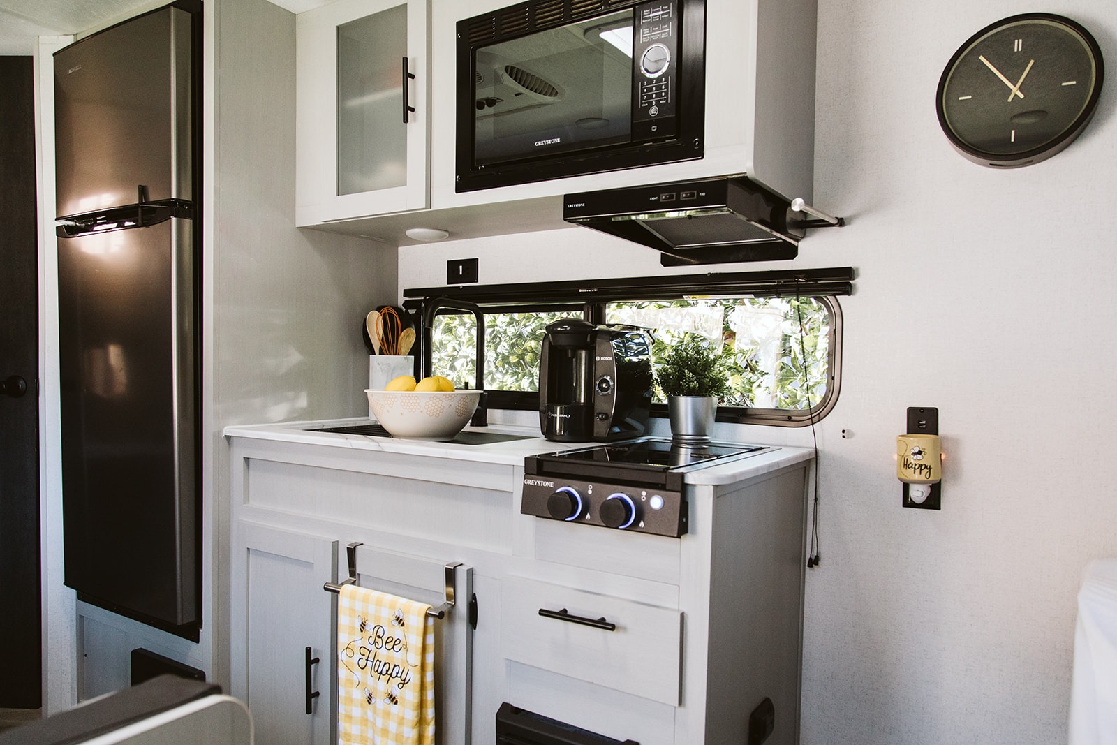 Honey Bee - LIKE NEW, Family Bunkhouse #happytrailsawait