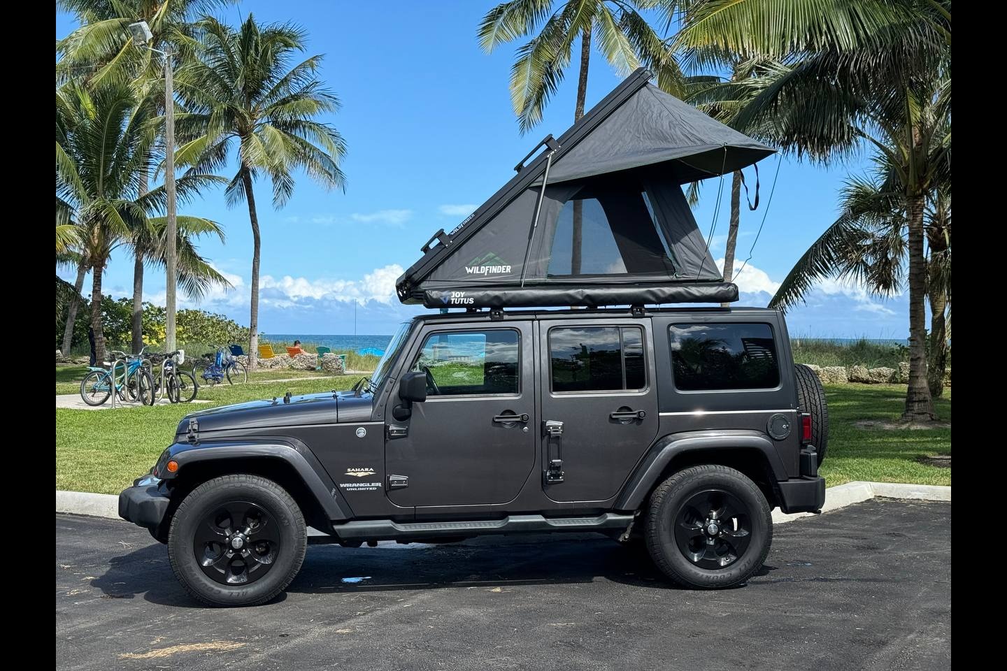 Wrangler 4x4 Rooftop Tent Adventure Camper