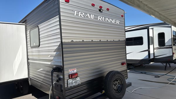 Eddie’s Pet Friendly Heartland Trail Runner Travel Trailer
