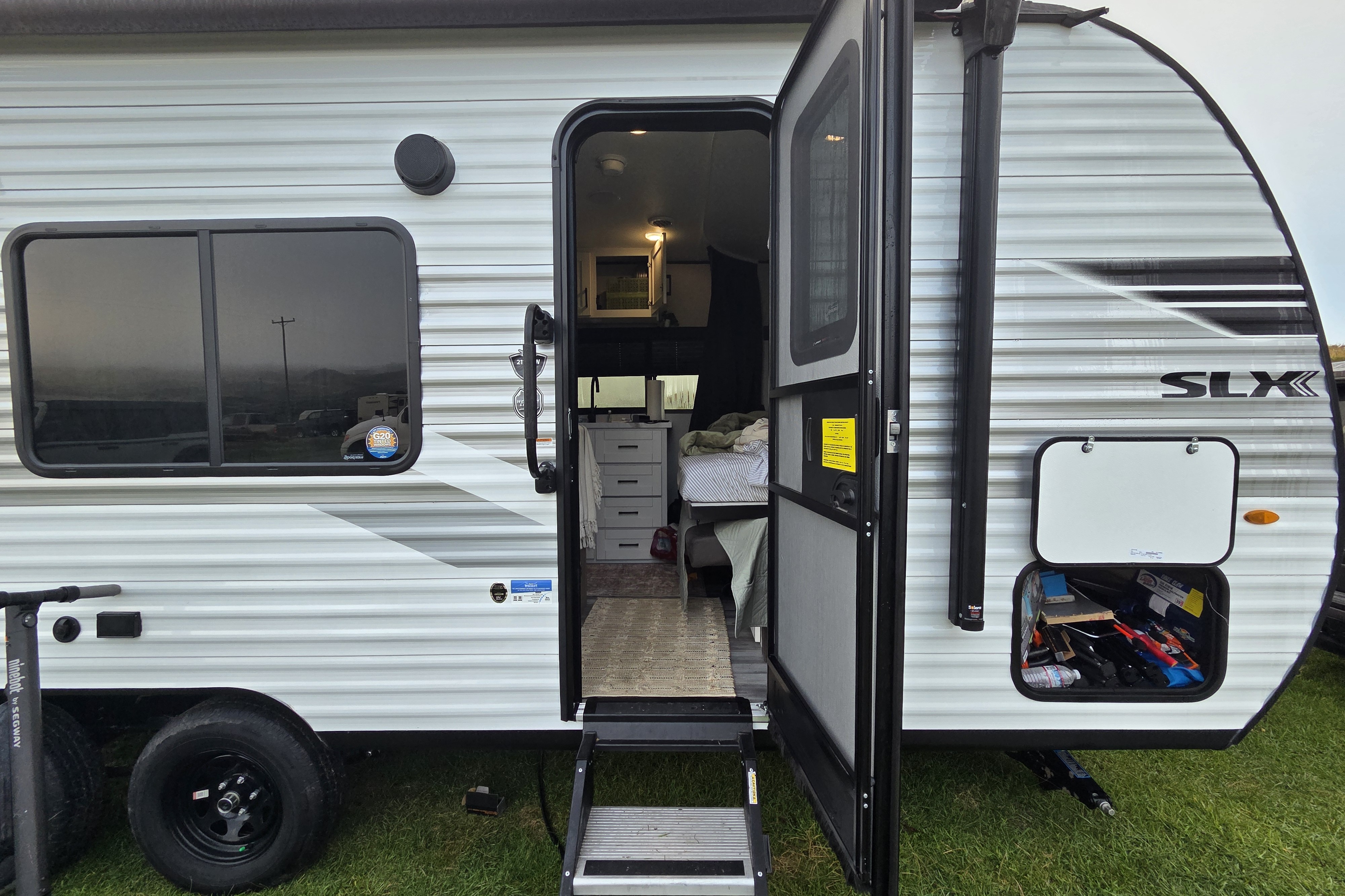 New Jayco with Double Bunks + Murphy Bed – Easy Tow, Sleeps 7