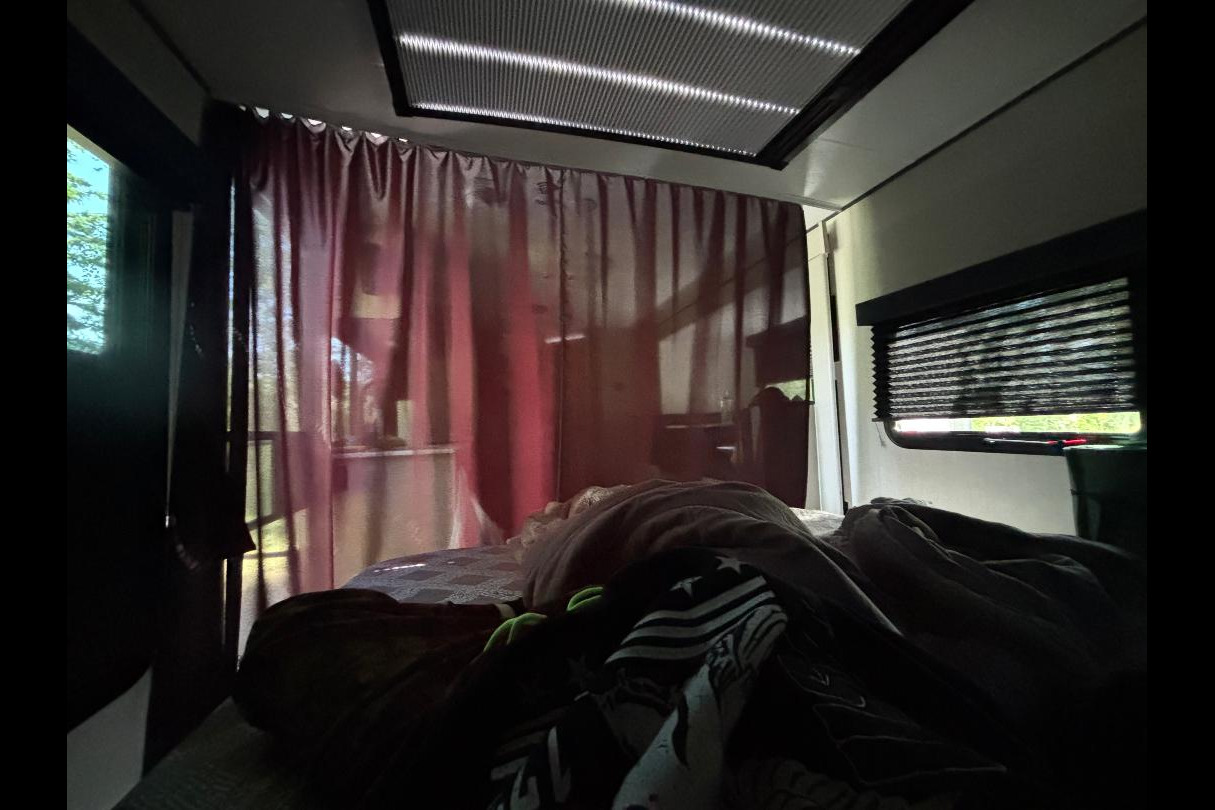 Jeny & Will's Coachmen Apex Travel Trailer