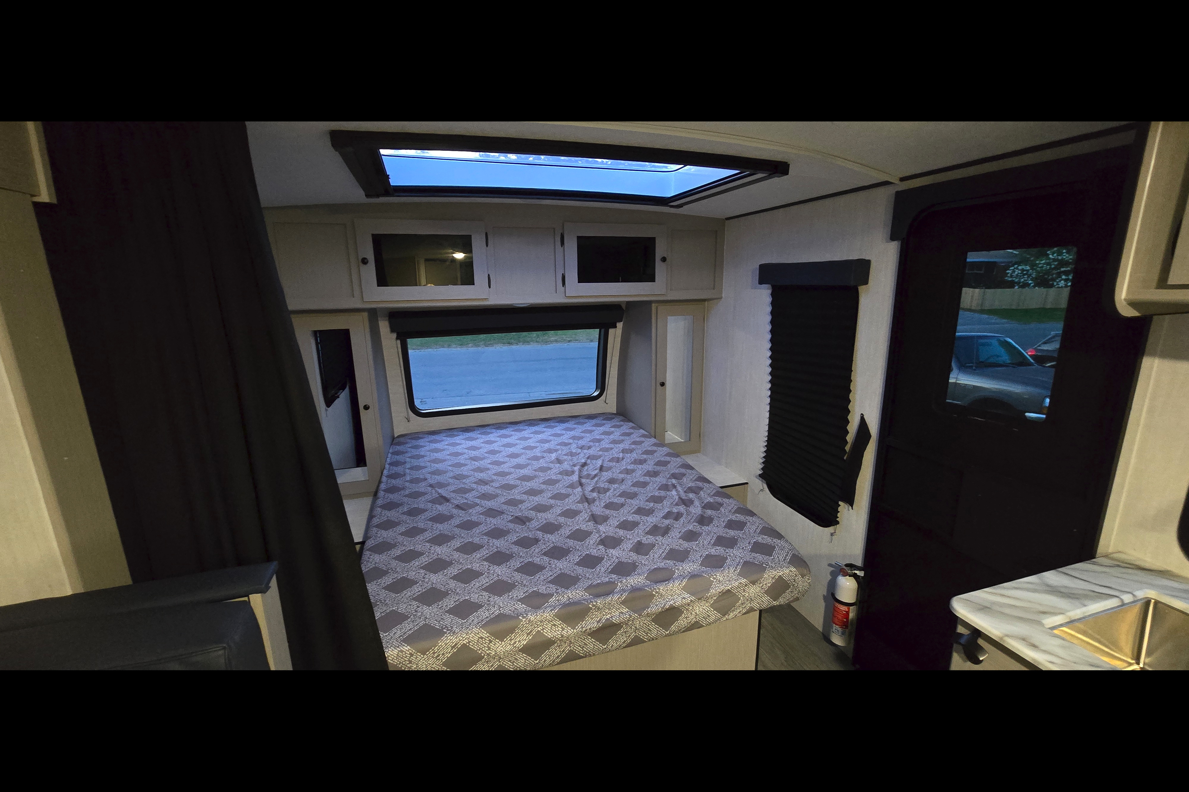 Jeny & Will's Coachmen Apex Travel Trailer
