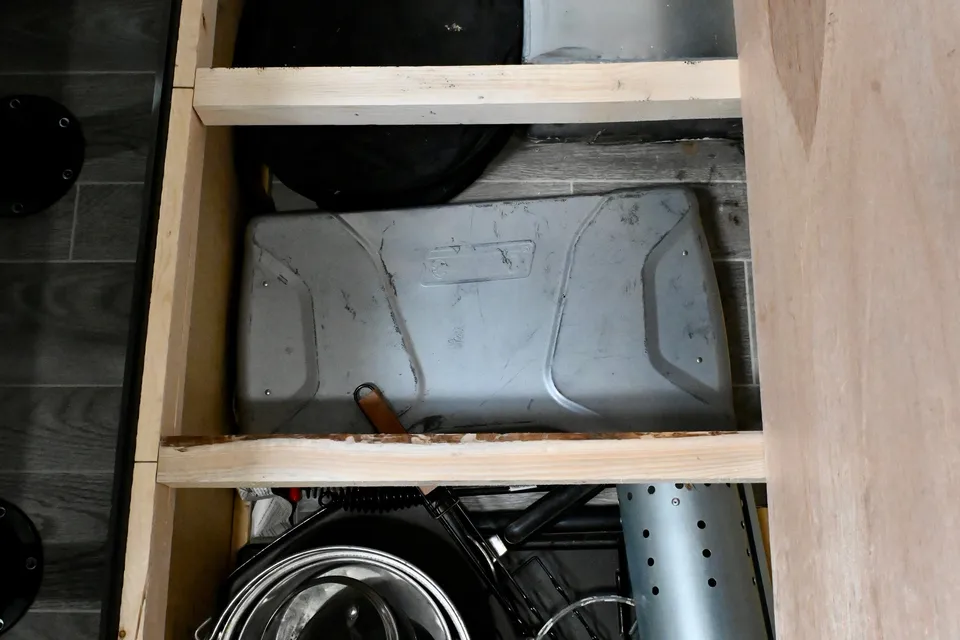 Modern Camper with Plentiful Amenities