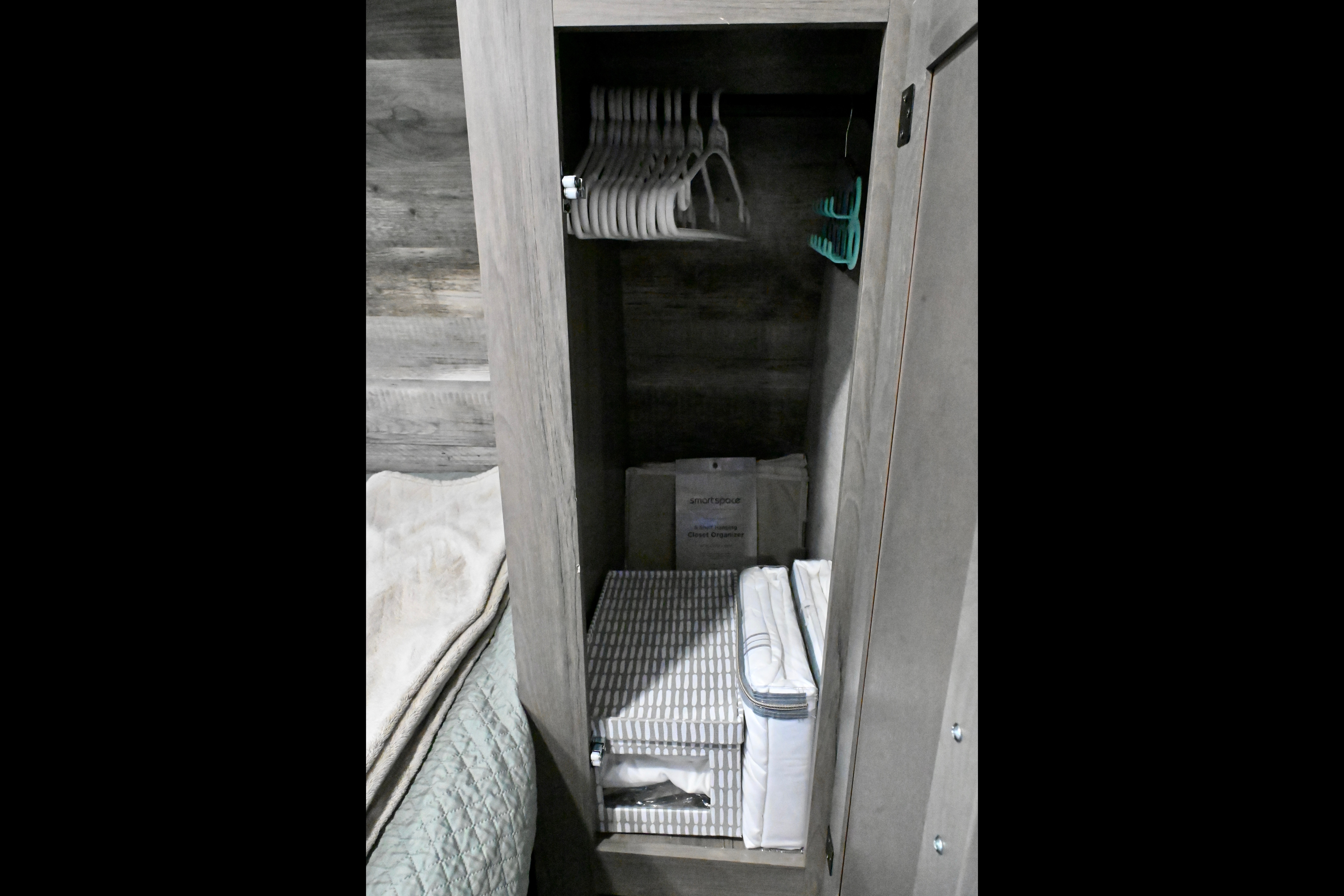 Modern Camper with Plentiful Amenities