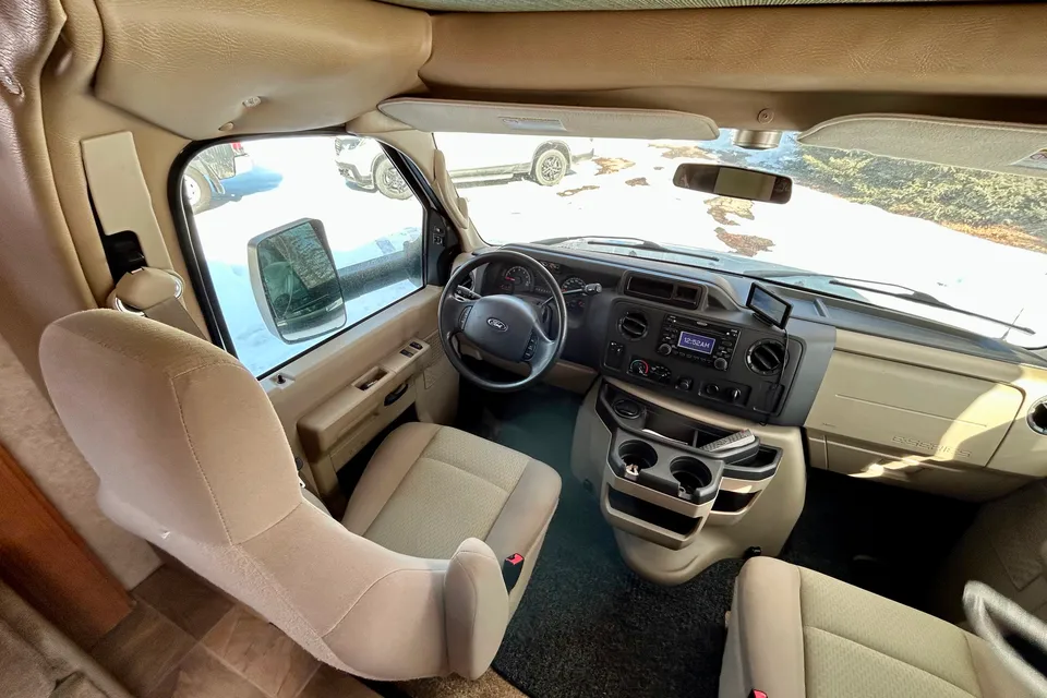 Forest River Sunseeker
