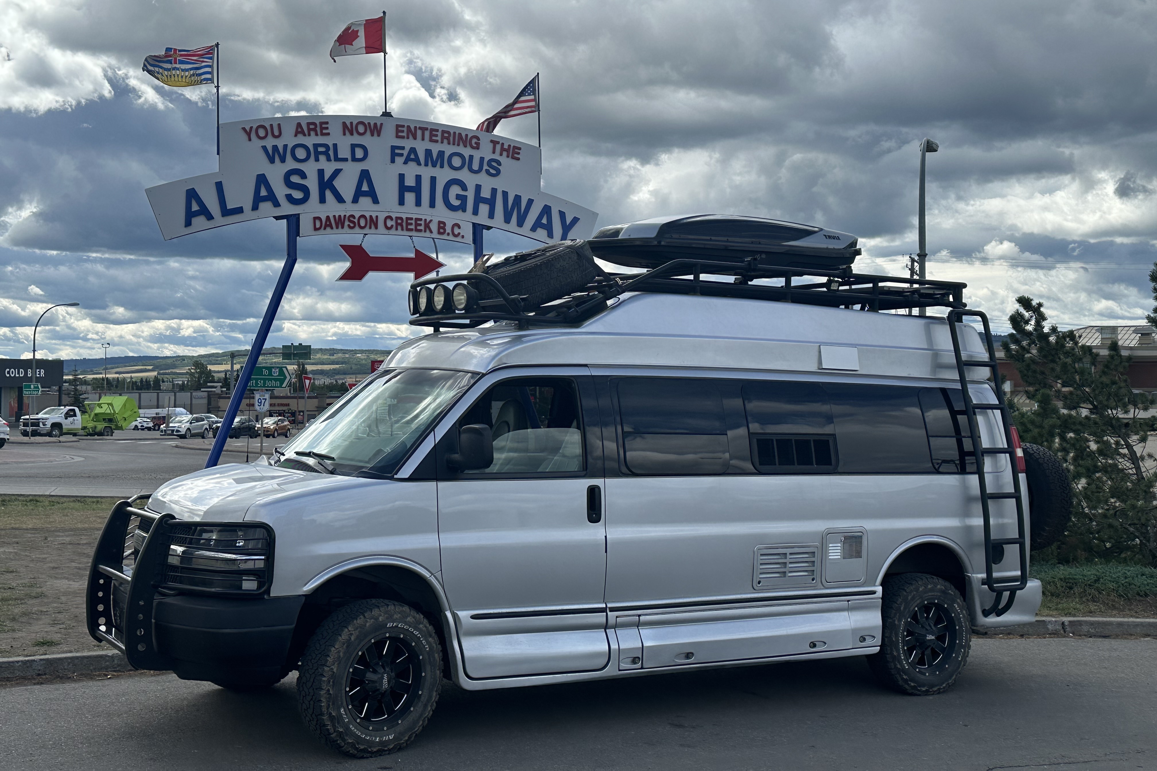Martin's Roadtrek 190 Versatile Class B OffGrid Ready for family fun