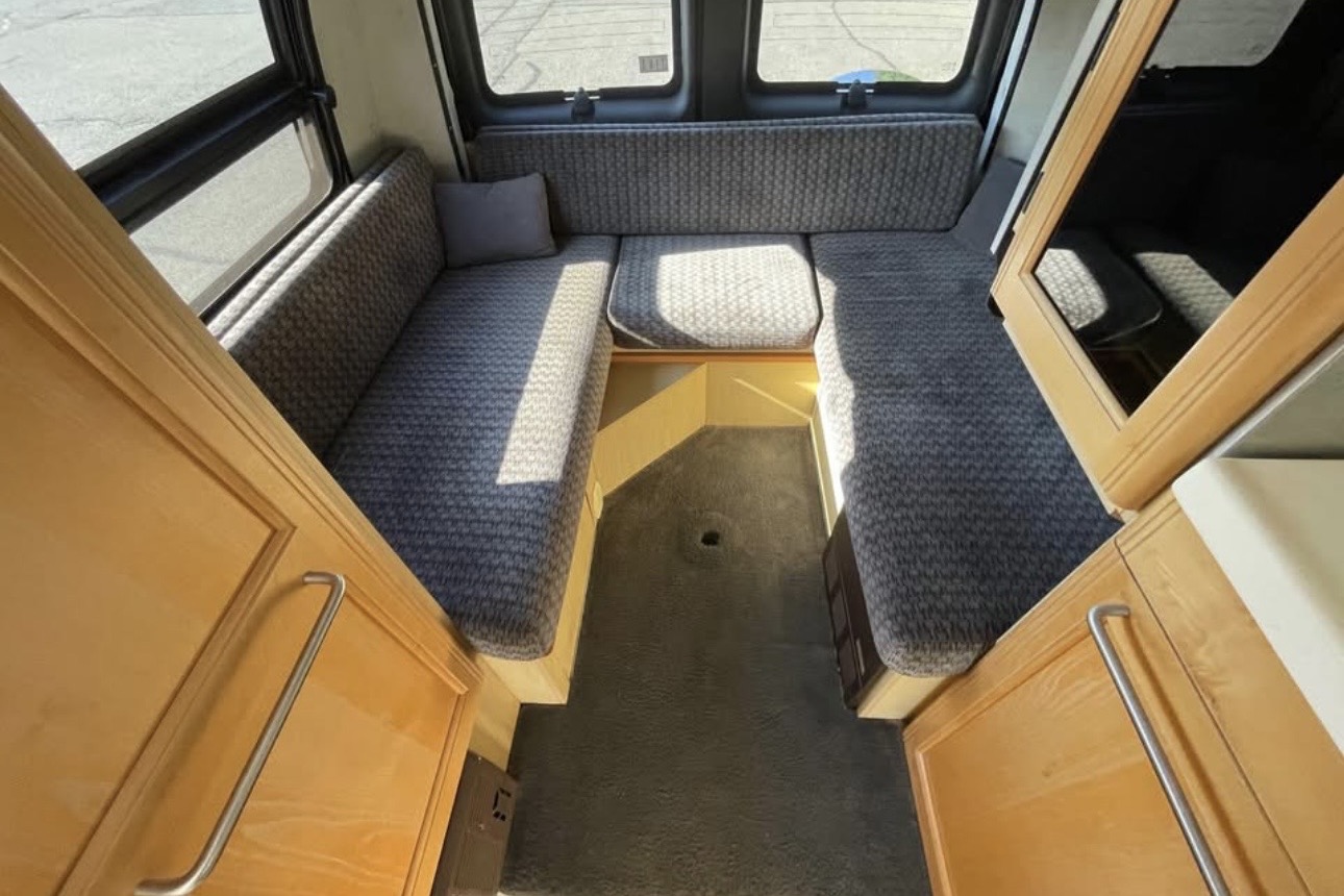 Martin's Roadtrek 190 Versatile Class B OffGrid Ready for family fun