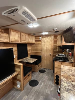 All Seasons Rent-All Fish Houses RV Recreation Series