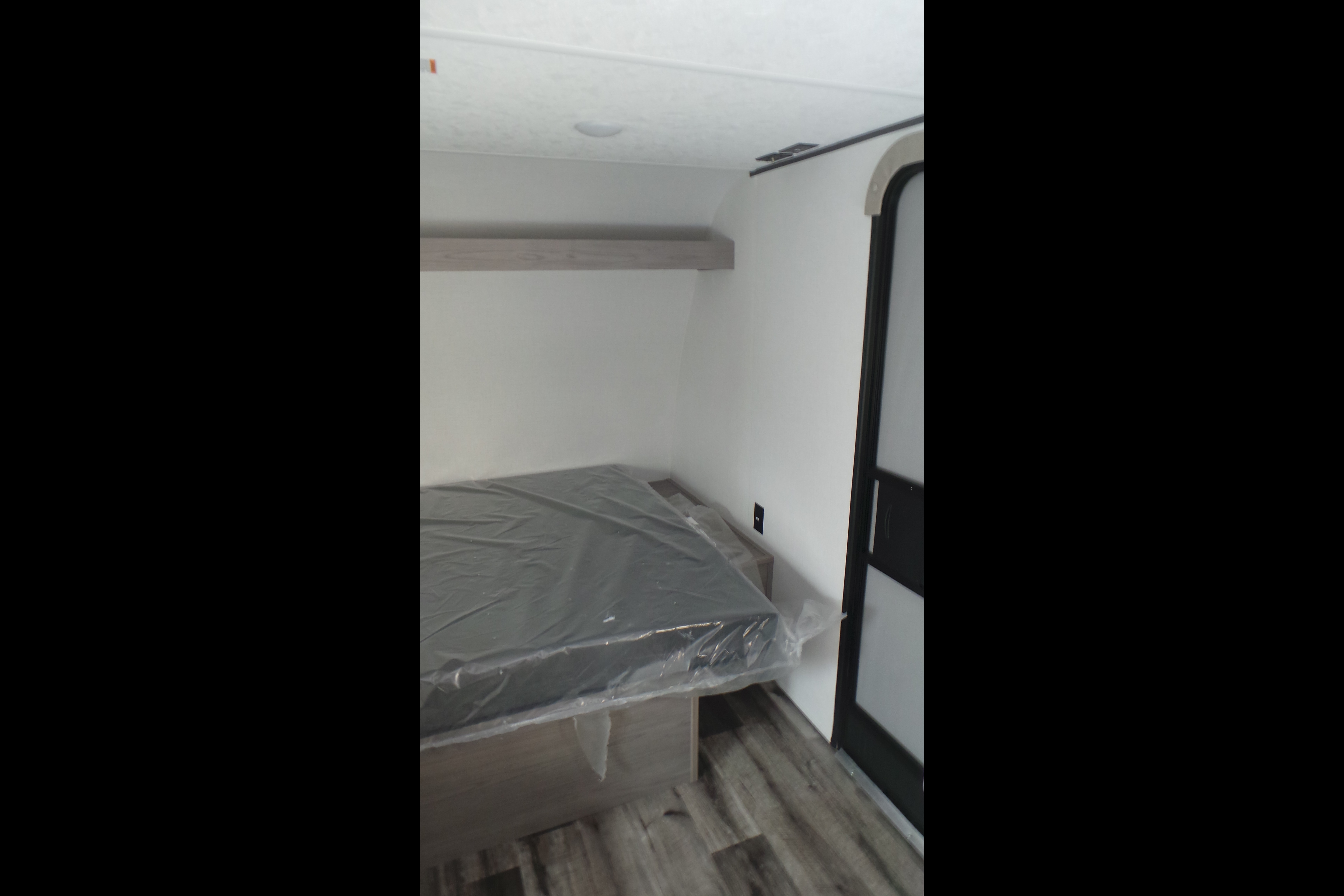 SDRV Rentals Keystone Colorado 17DHC Travel Trailer