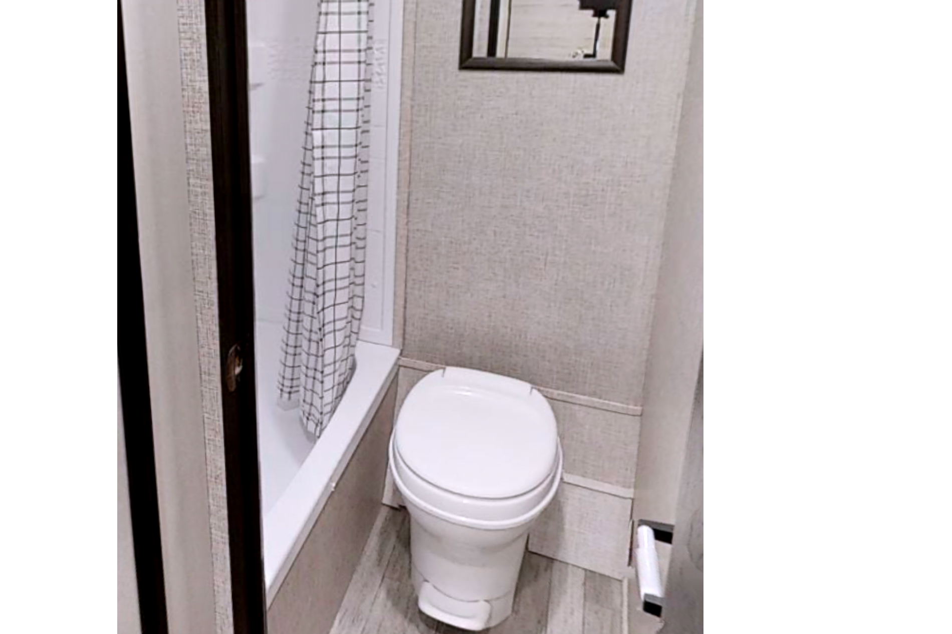 Classy, Clean, & New 2023 Comfort Trailer 