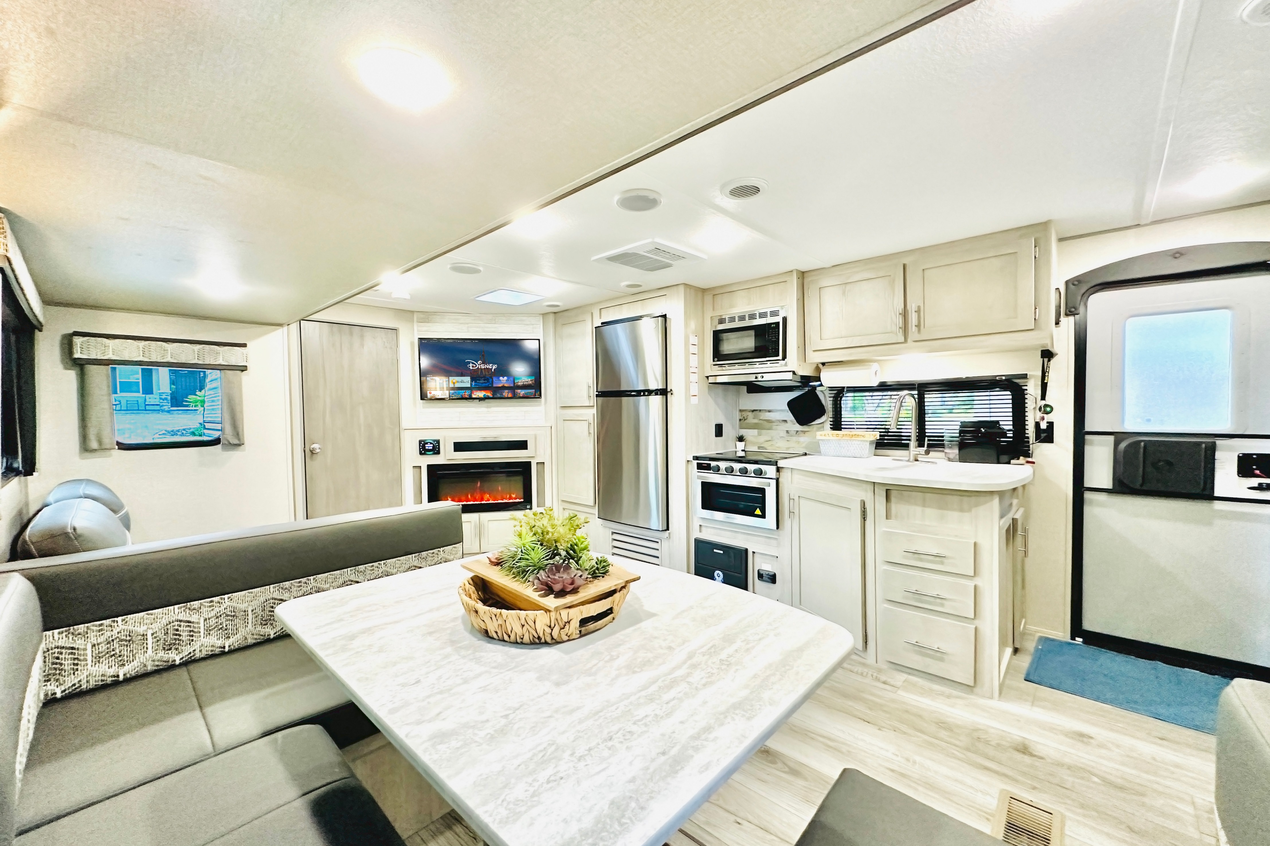 Amazing Legacy Bunkhouse "Fully Setup Disney Fort Wilderness Camper Experience"