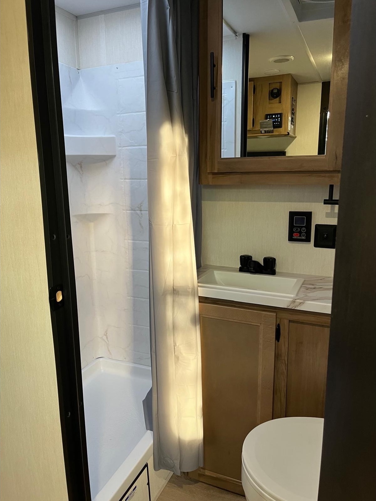 WanderLux 2025 Grey Wolf 20RDSE Travel Trailer