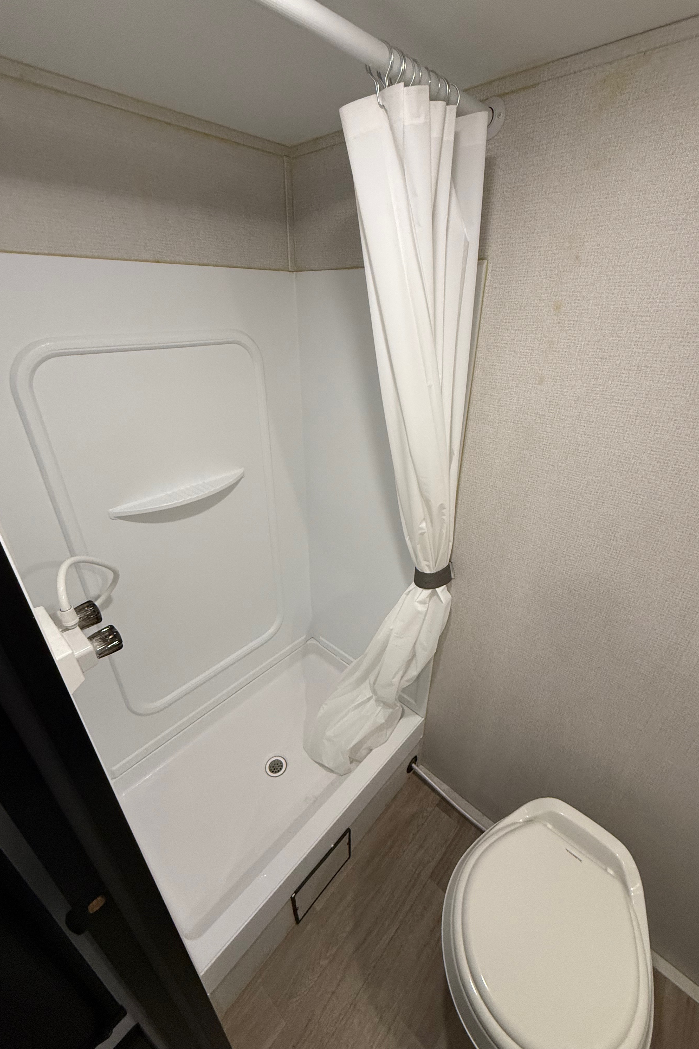 2021 Keystone Hideout - Perfect for Couples