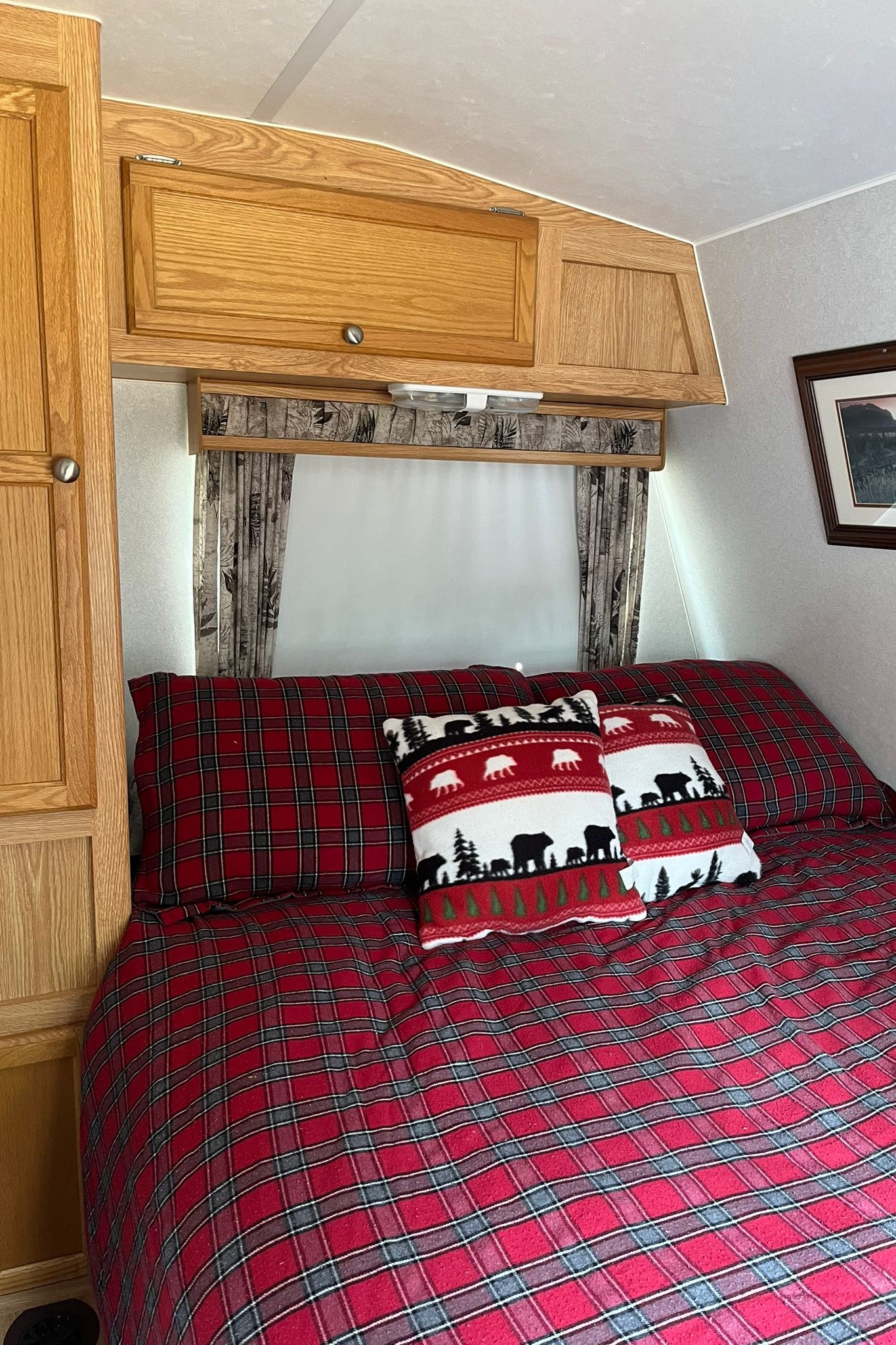 Jake's Westwind WT264 Travel Trailer