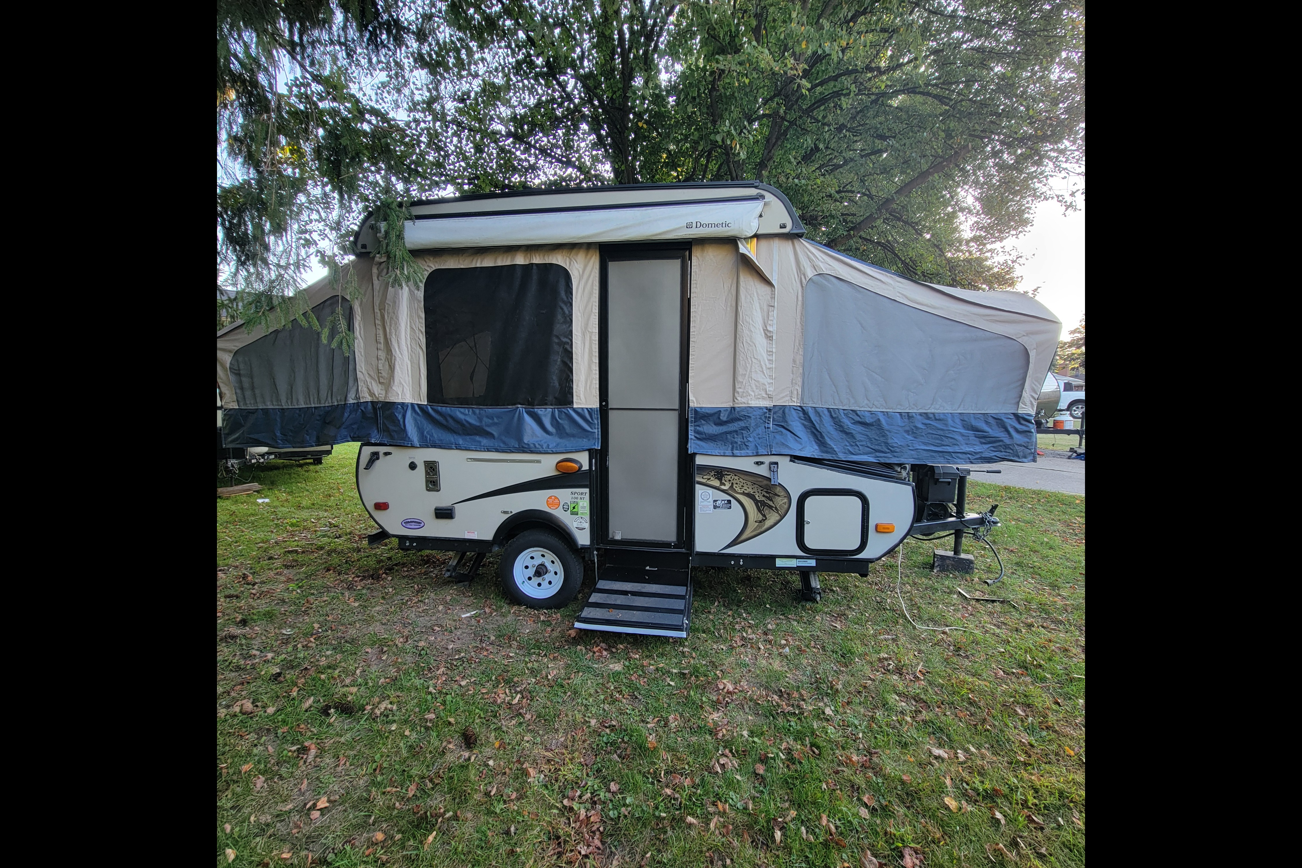Johnny Z's Coachmen Clipper Sport Tent Trailer