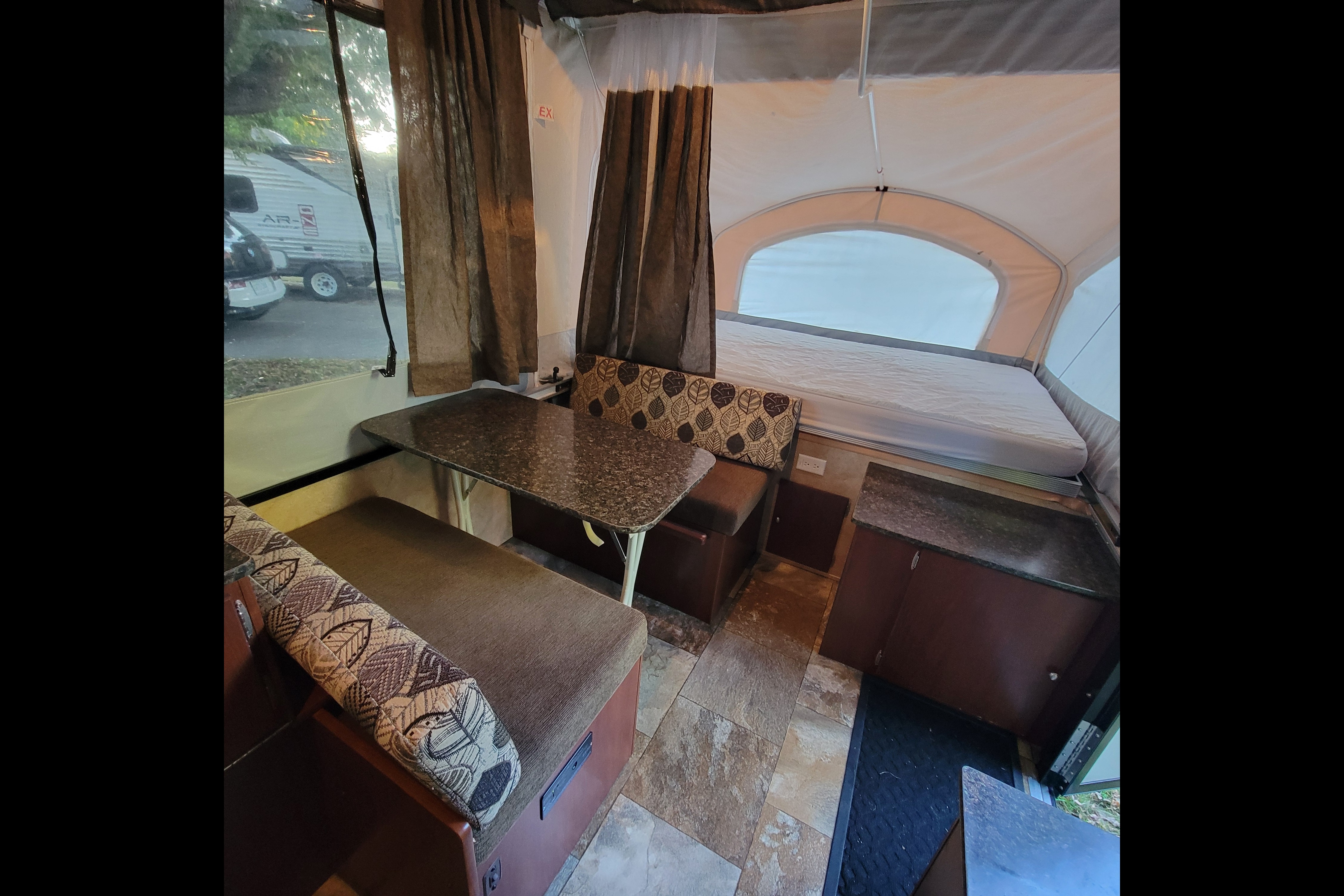 Johnny Z's Coachmen Clipper Sport Tent Trailer