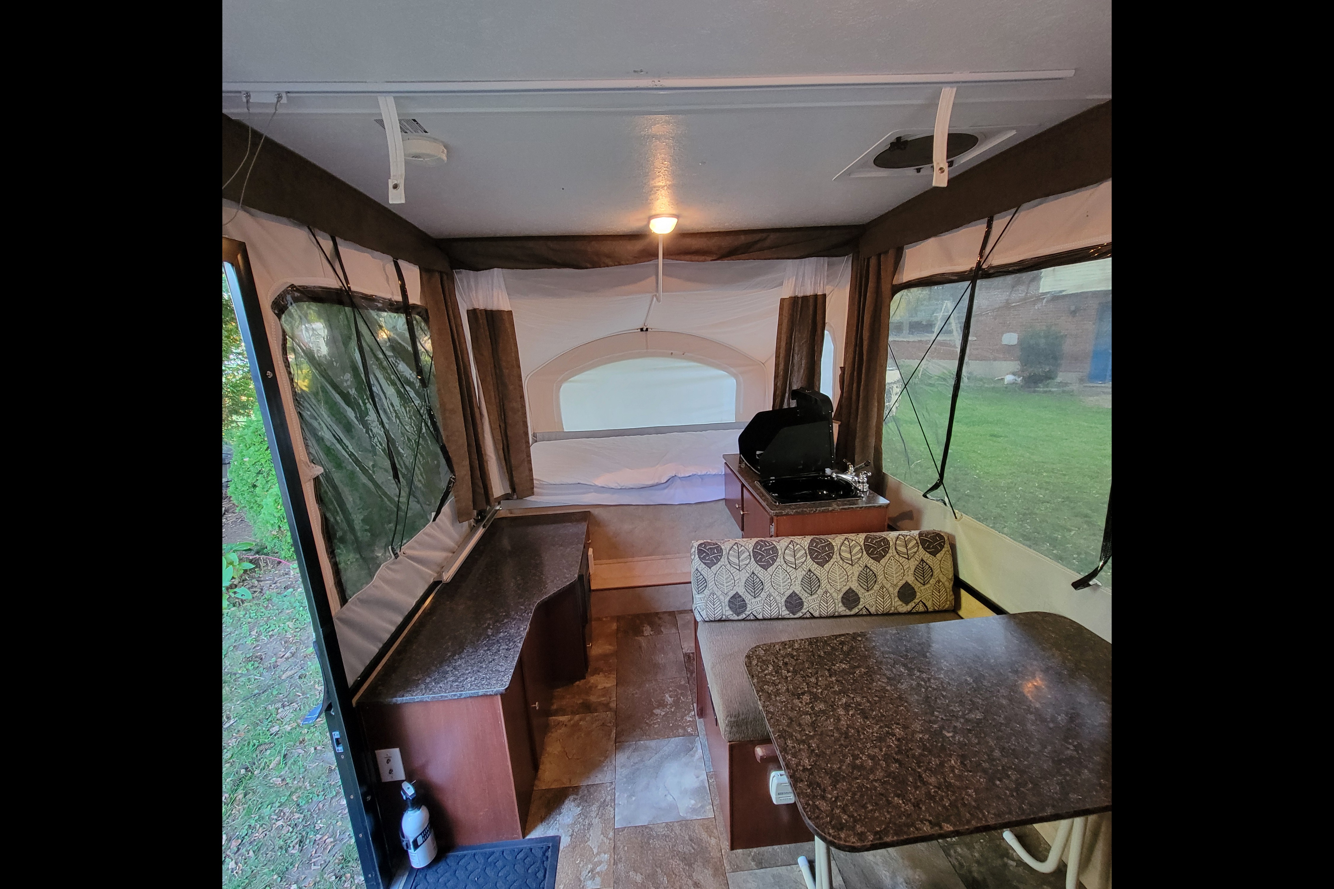 Johnny Z's Coachmen Clipper Sport Tent Trailer