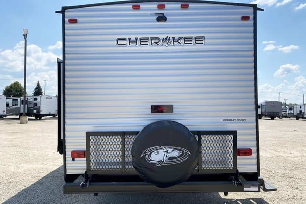 Cindy's Forest River 274BRB Travel Trailer