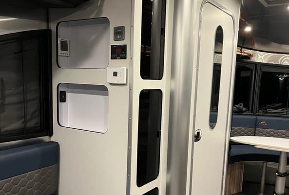 Jonathan 's Airstream Basecamp 20X Travel Trailer