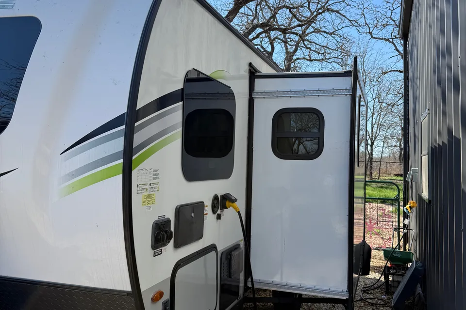E-Pro 20’ Bunks