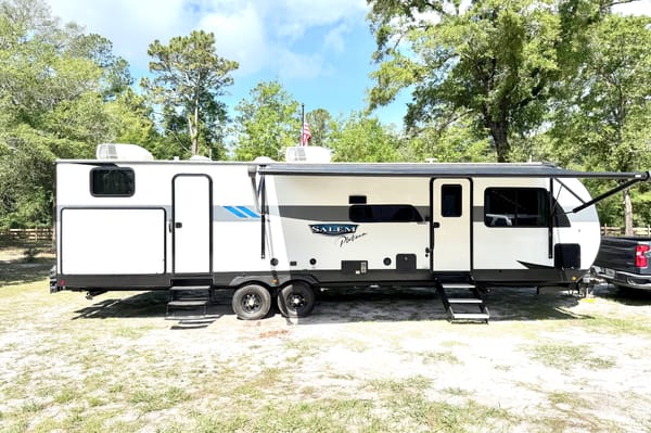 Eli's Forest River 32BHDSX Travel Trailer
