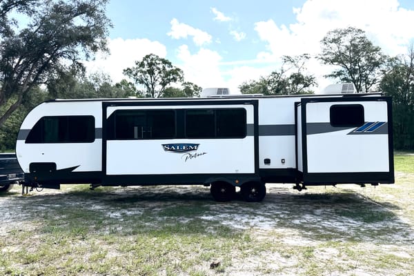 Eli's Forest River 32BHDSX Travel Trailer